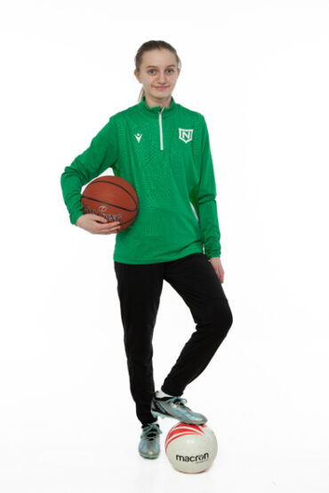 Félagspeysa Njarðvíkur - FÓTBOLTI OG KÖRFUBOLTI