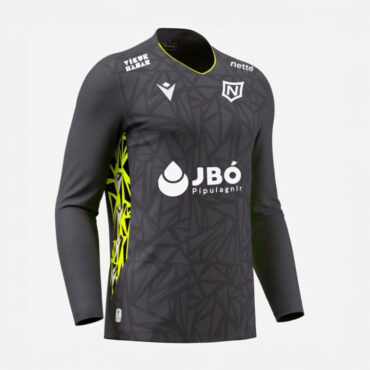 Markmannstreyja Njarðvíkur - (CORVUS) - Image 2